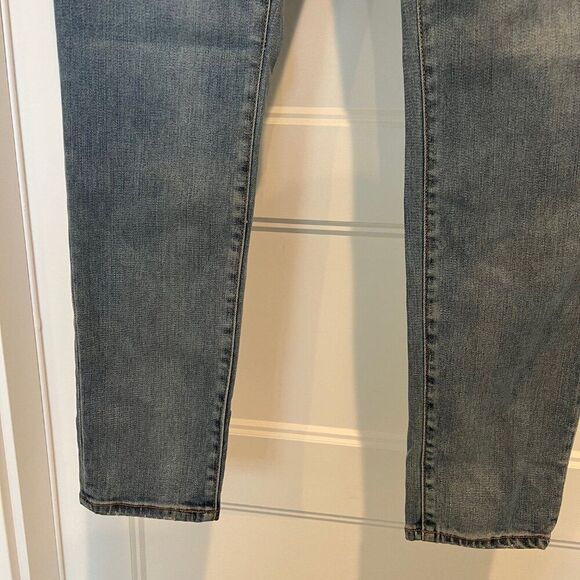 NWT GAP Jeans Women 33x33 Tall Blue Light Wash High Rise True Skinny Denim Jeans - Picture 4 of 8